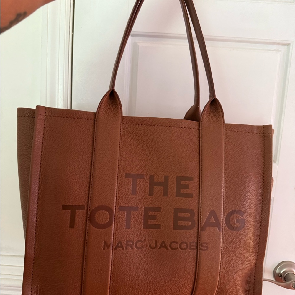 Marc Jacob (Large Leather) ARGAN OIL